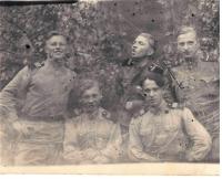 Хусаинов Зулькарам Хусаинович, С друзьями. Шелехов Саша, Сзади, Гущин, Чалый,  Козелков, Бернбург.