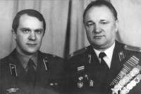Артемьевы Николай (слева) и Валерий (справа) 
