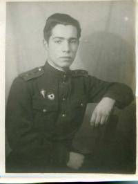 Пирвердиев Лев Сергеевич