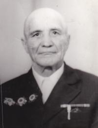 Хасиятуллов (Алимов) Хангерей Хасиятуллович