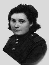 Тявокина (Башмакова) Нина Васильевна