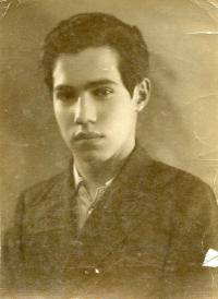 Пирвердиев Лев Сергеевич