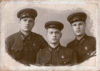 Васьков Василий Денисович(слева), Володя Самойлов,Женя Баломыкин