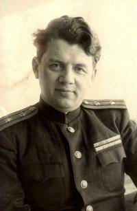 Повереннов Михаил Иванович