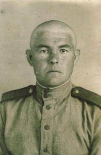 Кирамов Идрис Кирамаддинович