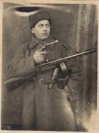 Буря Васильев