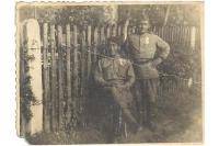 Салихов Варис с  другом фронтовиком Ильясовым Абуталипом