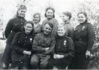 Колесникова (Фролова) Анна Ивановна 