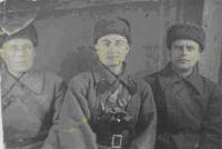 Алексеев Мартемьян Васильевич (крайний слева) 