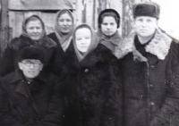 Котельников Николай Васильевич (справа)