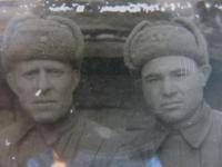 Богучарский Константин Тимофеевич (на снимке справа) 