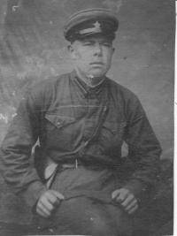 Прадедушка Александр Готовцев 1942 год