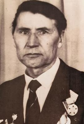 Татаринов Леонид Григорьевич