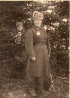 Донскова Р.И., командир батареи Цемен Анатолий