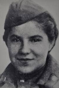 Шувалова Нина Харитоновна