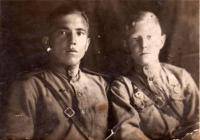 Логинов Борис с другом