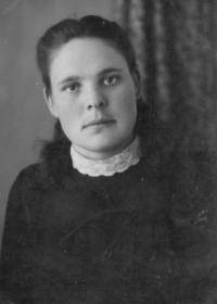 Веселова (Медведева) Надежда Николаевна   