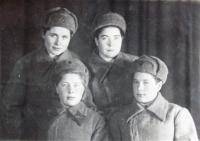 Валенкова (Пазухина) Прасковья Константиновна